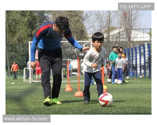 科学规划足球训练时间表助力提升球技与体能的全面发展