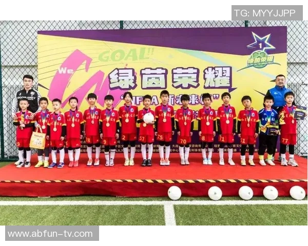 足球人生若如初梦重温绿茵岁月追寻激情与荣耀的旅程